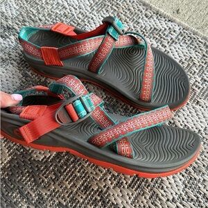 Women’s Chacos like brand new 8.5